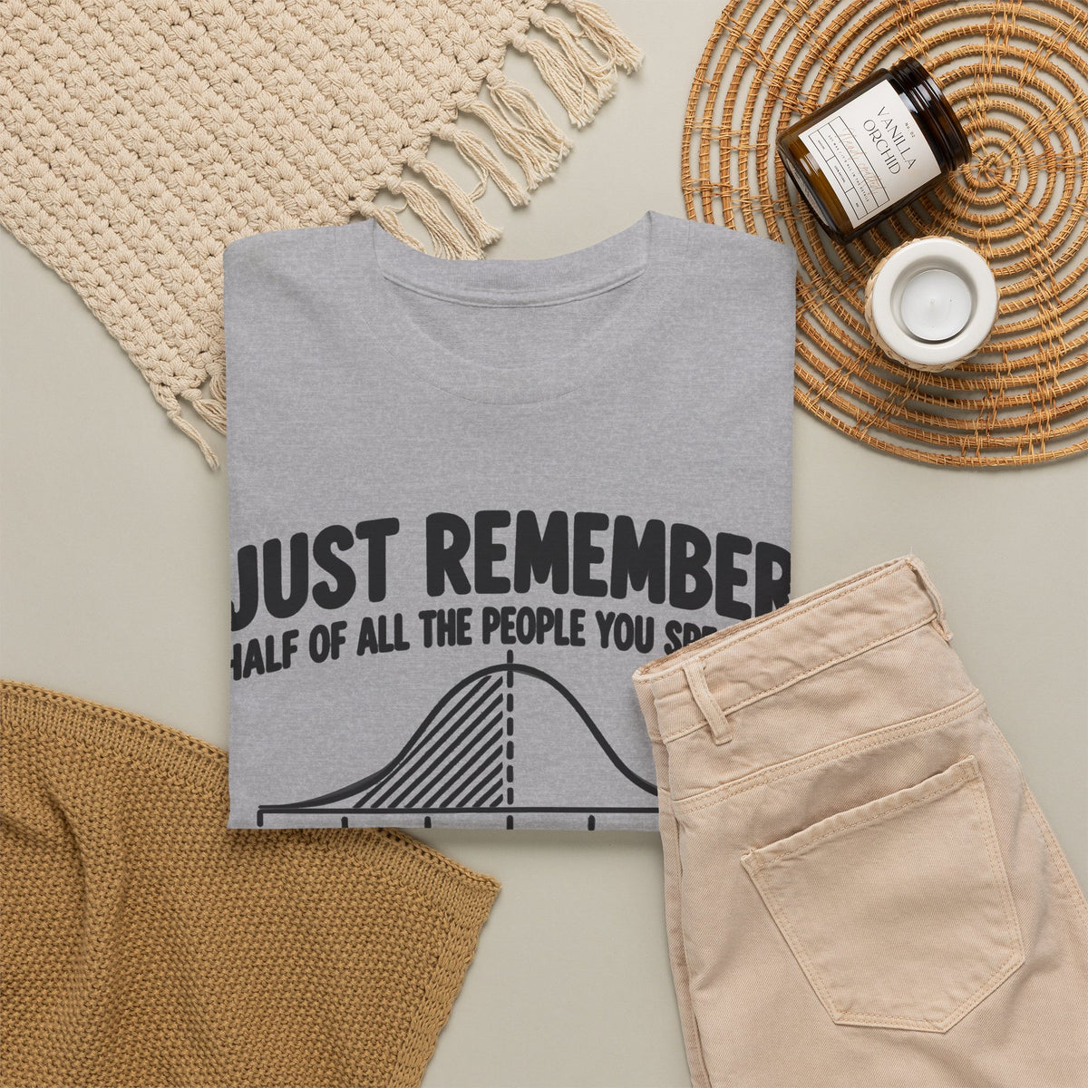 321-R1 Below Average — Gildan 5000 T-Shirt