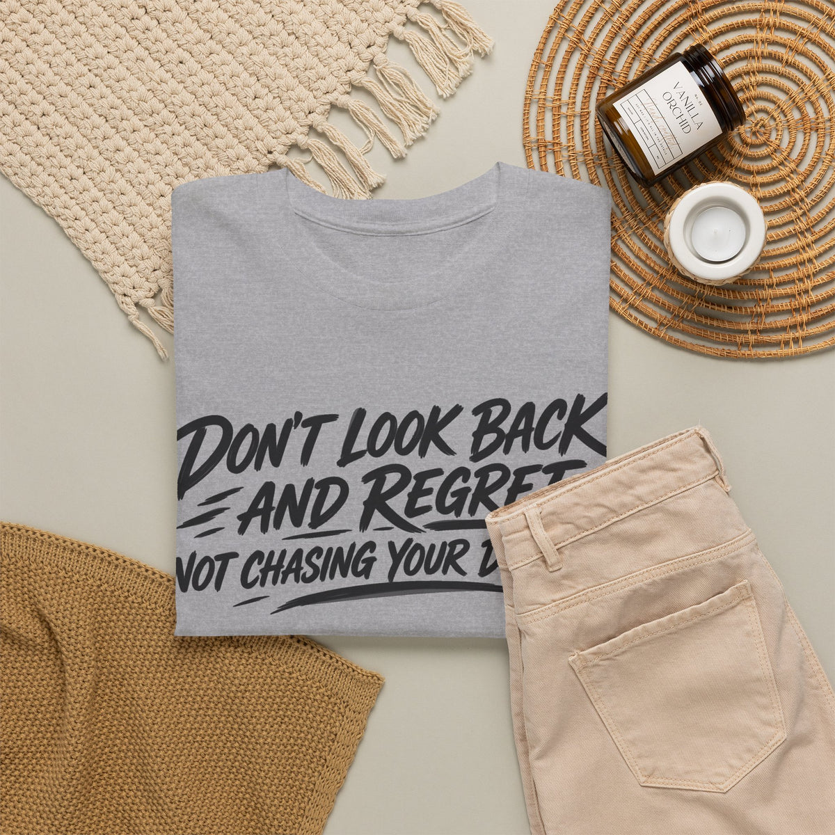 Chase Your Dreams – Gildan 5000 T-Shirt | 041a