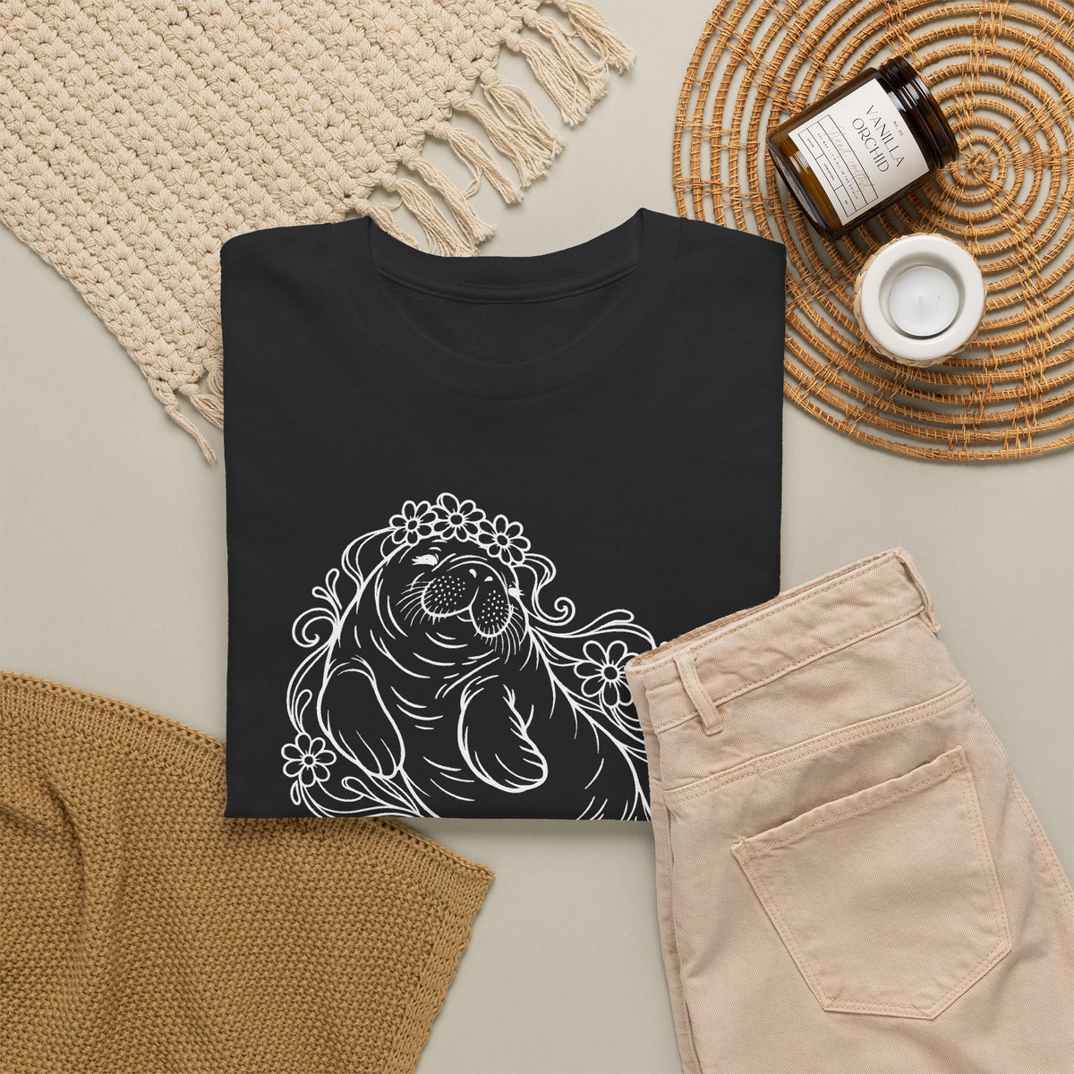 Dreamy flower-crowned manatee T-Shirt