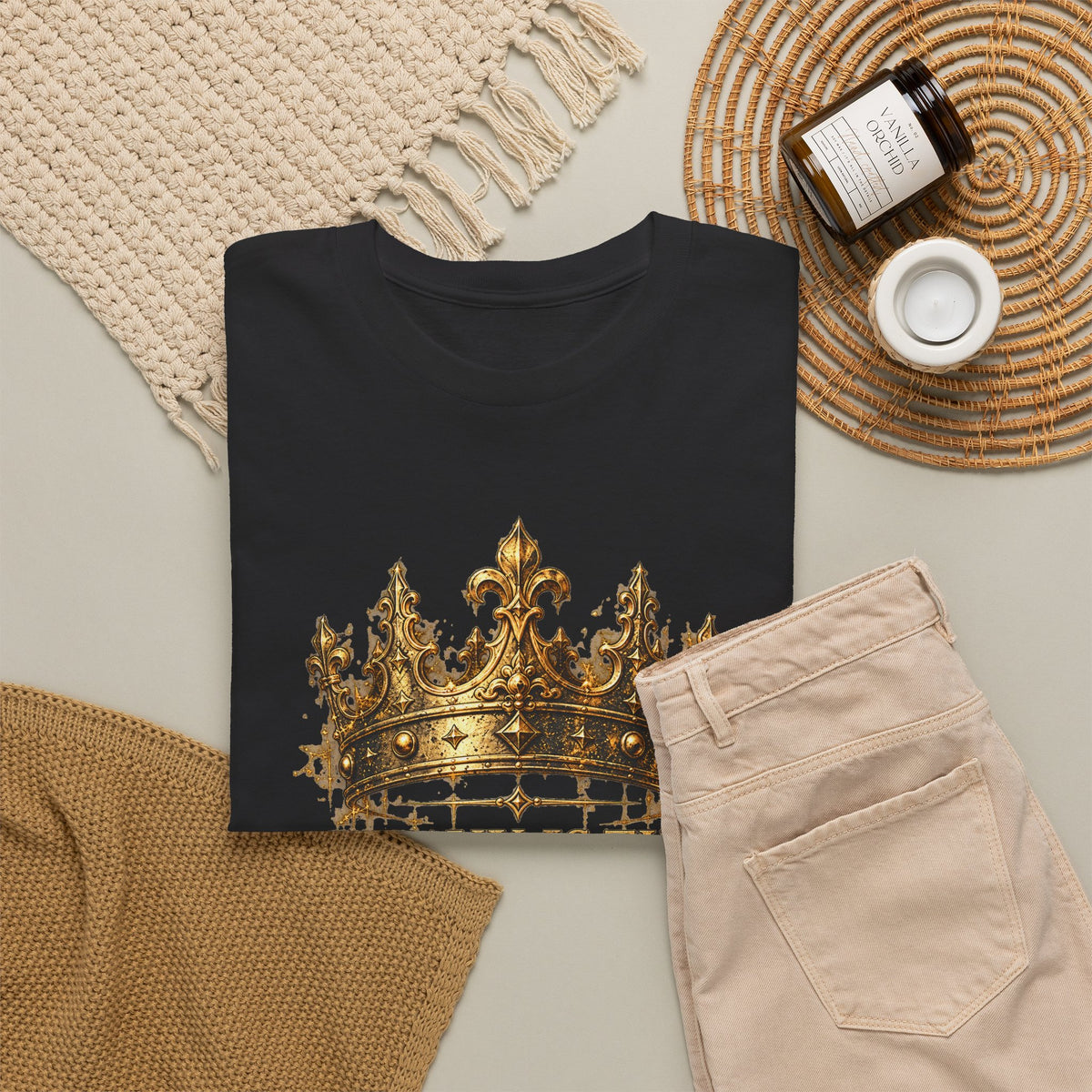 Heavy Is the Crown – Gildan 5000 T-Shirt | 025